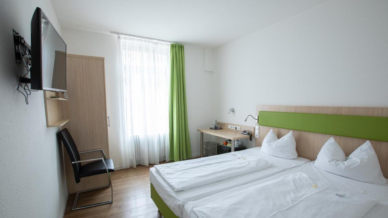 Hotel Astoria Karlsruhe Luaran gambar
